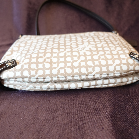 Coach Penelope Op Art Handbag/Clutch/Wristlet - Picture 6 of 8